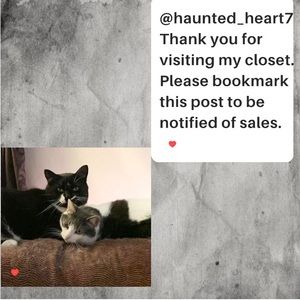 Bookmark this page to save my closet and to be notified of sales.